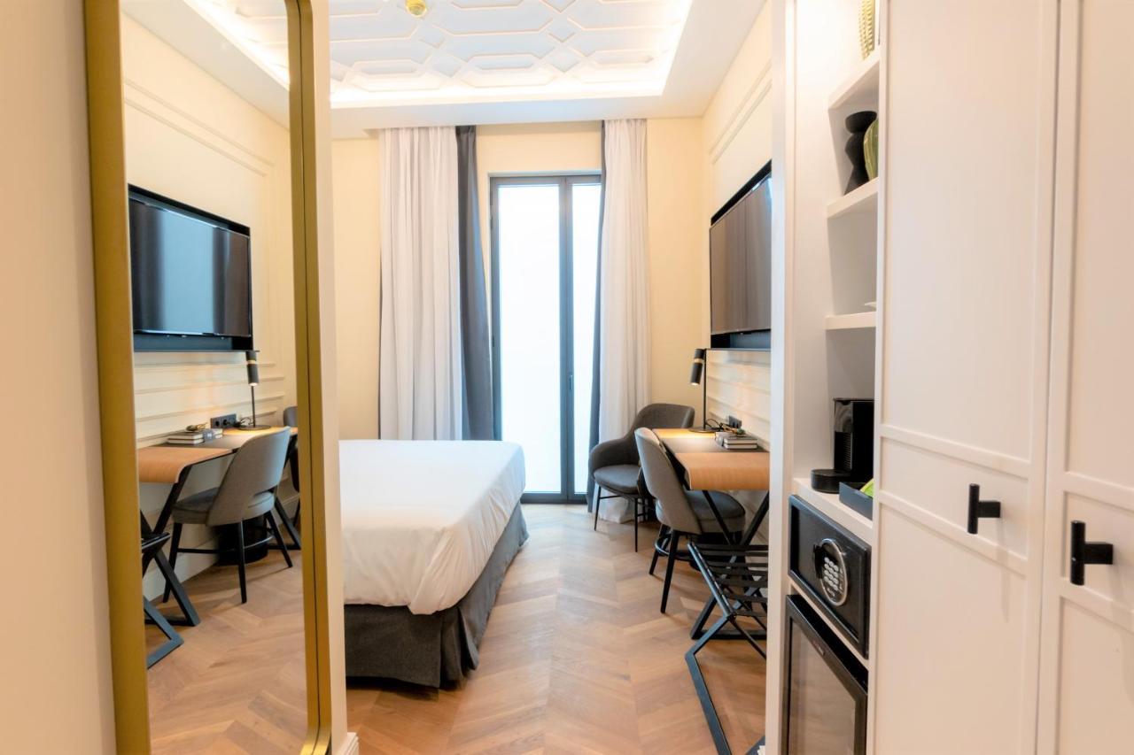 L&H Gran Via Valencia Hotel ภายนอก รูปภาพ
