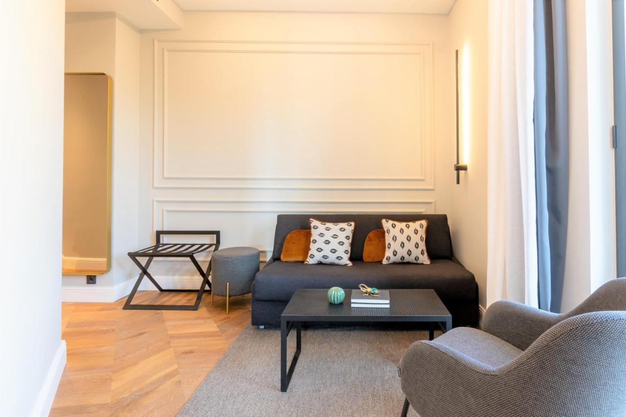 L&H Gran Via Valencia Hotel ภายนอก รูปภาพ