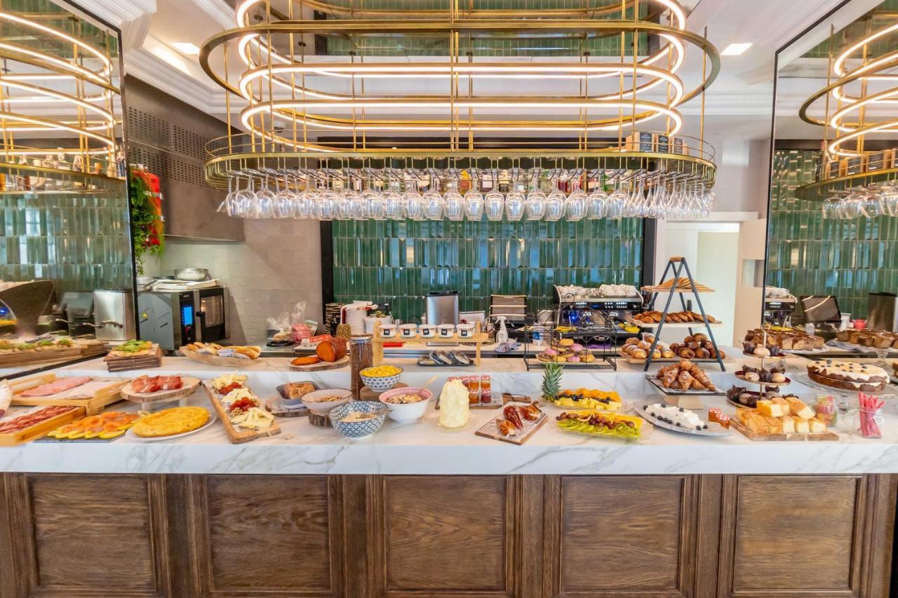 L&H Gran Via Valencia Hotel ภายนอก รูปภาพ